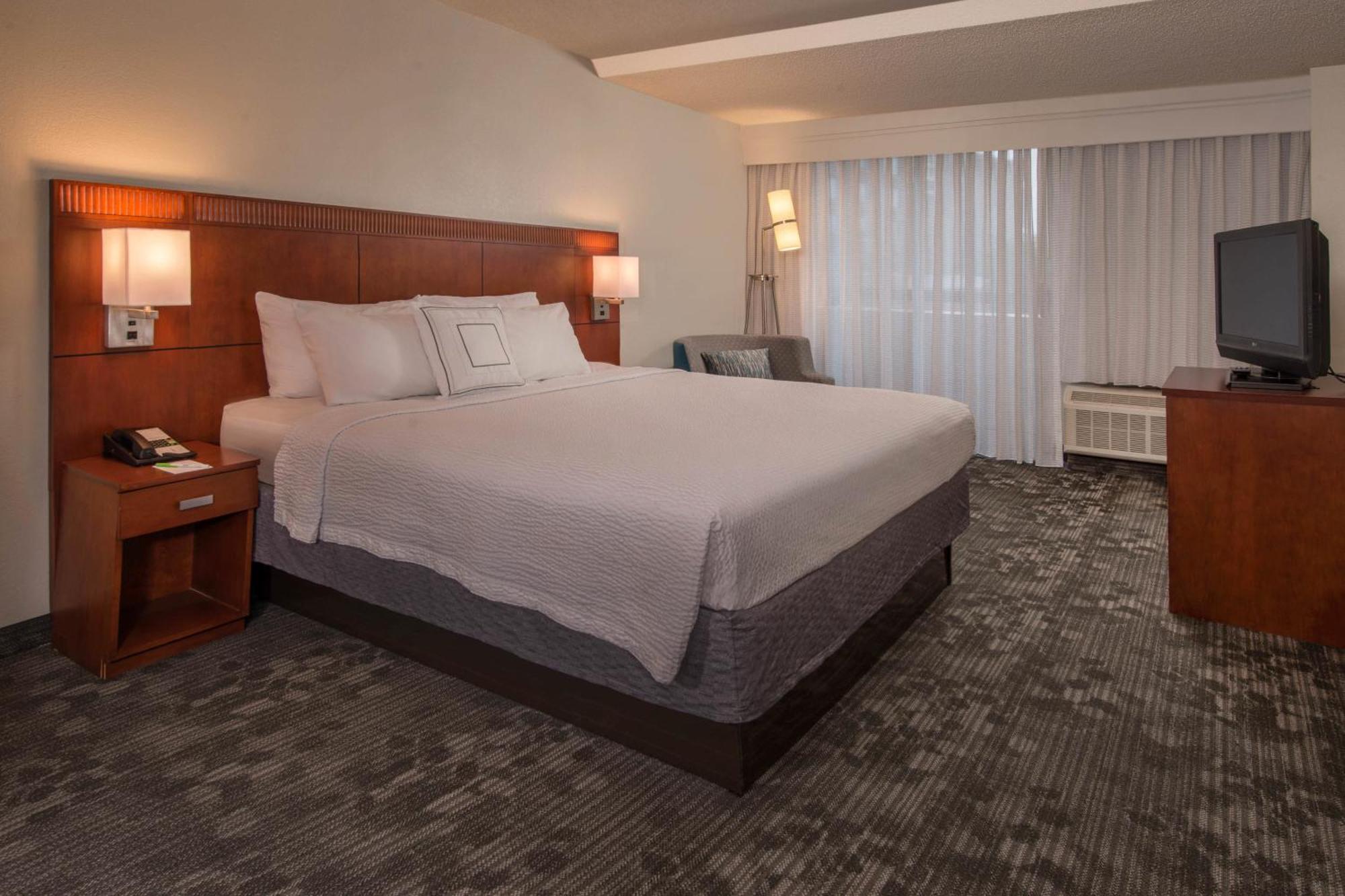 Sonesta Select Arlington Rosslyn Hotel Bagian luar foto